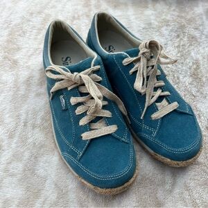 Simple Teal Suede Lace-Up Sneakers Espadrille Trim Size (6) NWOT